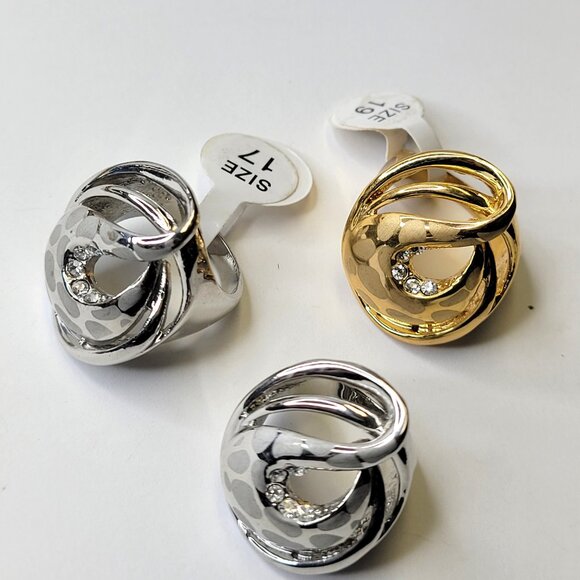 Gold and White Swirl Crystal Ring Size 8.5 - 8.75 Fashion Cocktail Ring - Picture 5 of 12